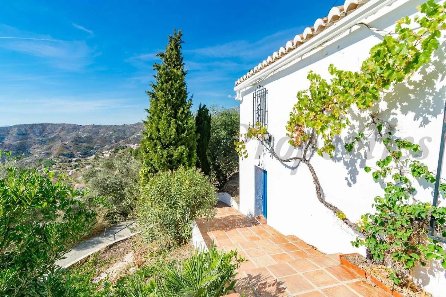 Casa Tragabalas Competa Bed & Breakfast